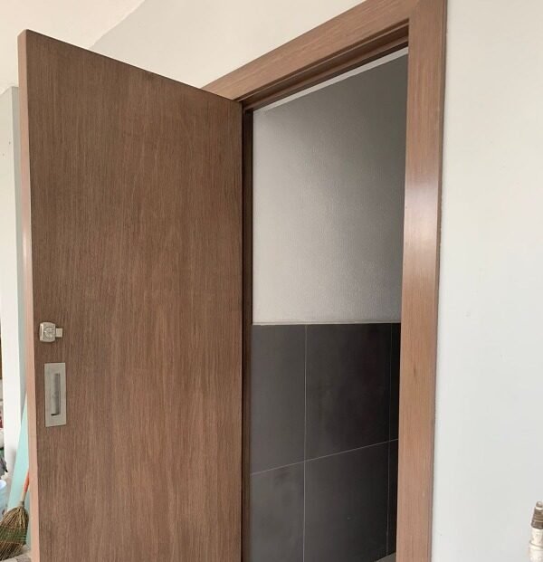 Puerta de madera para cocina